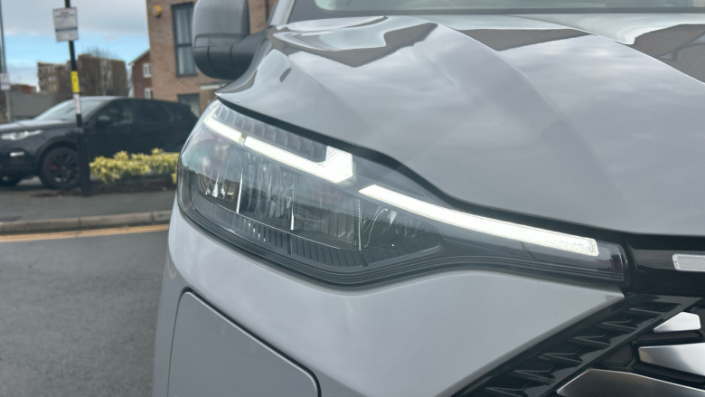 Ford Transit Custom E-320 L1 Rwd 100kW 65kWh H1 Van Limited Auto